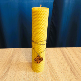 Świeca z węzy pszczelej duża 26 cm x 5,5 cm z zawieszką FOS-ZOE